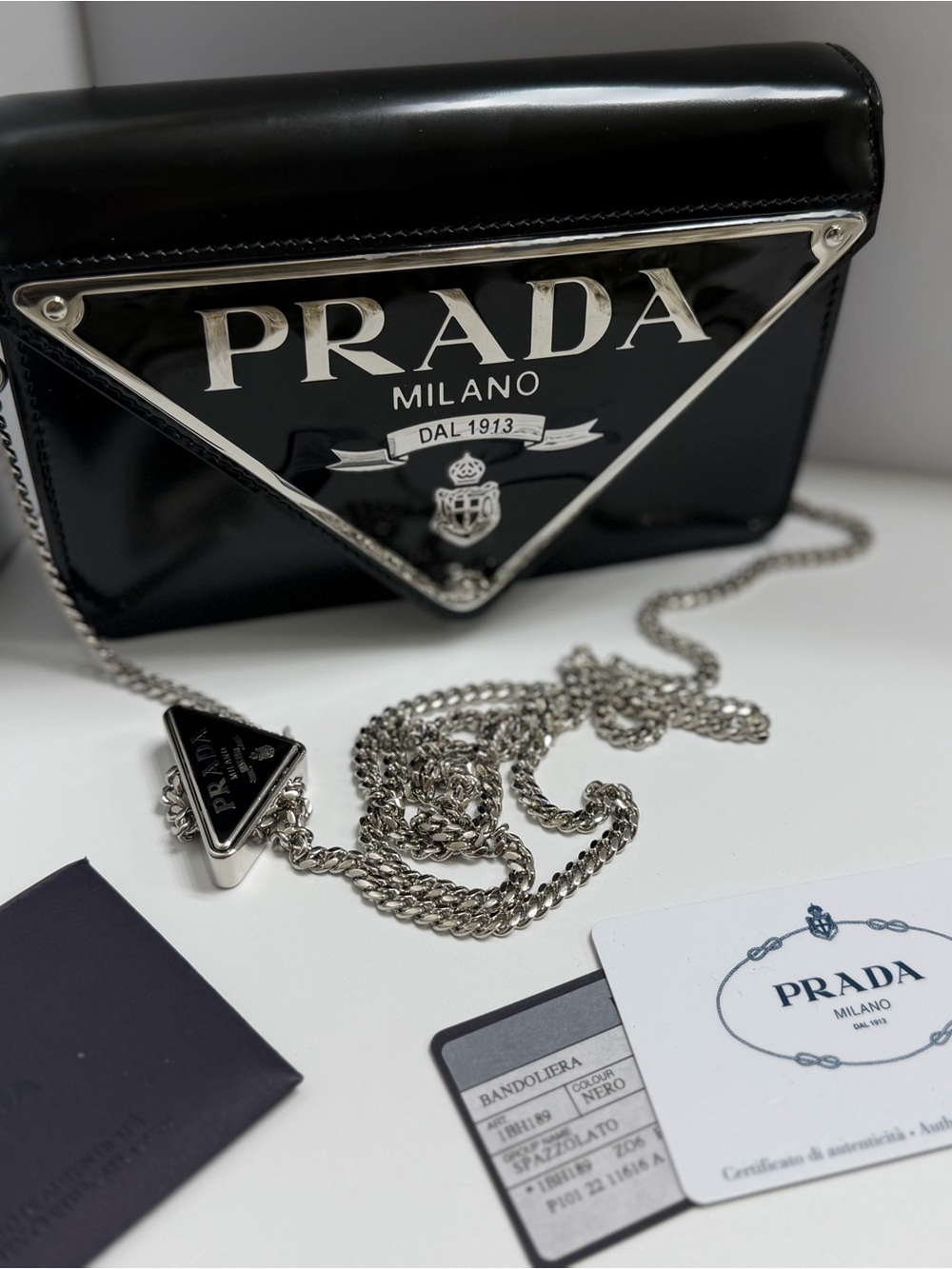 ❌SOLD❌ 🖤 Prada Black Spazzolato Leather Maxi Triangle Logo Flap Chain Crossbody - Picture 1 of 10